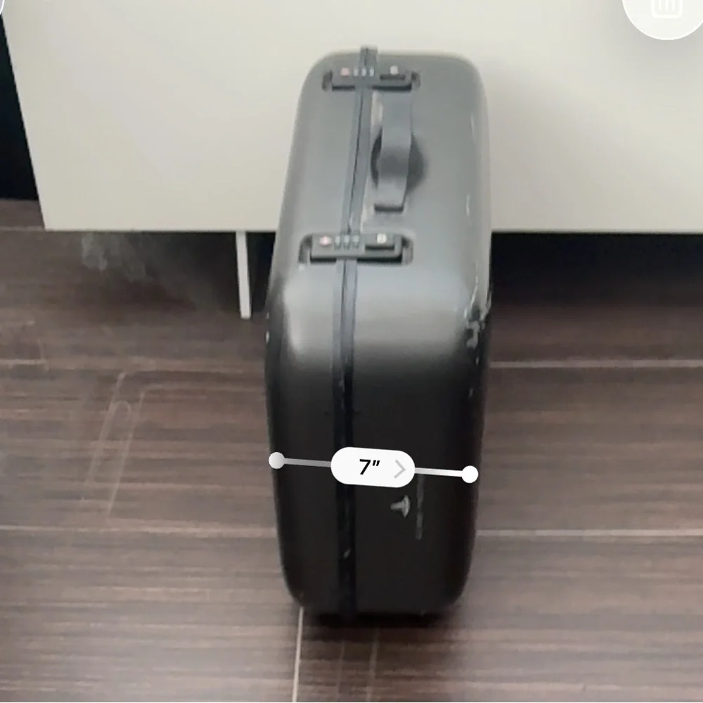 Globe-Trotter Carbon Fiber Hard Shell Carry Case Briefcase in Black